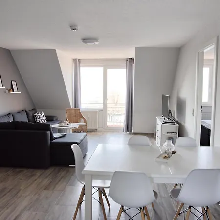 Lagunenstadt Am Haff Gmbh 公寓式酒店 3*